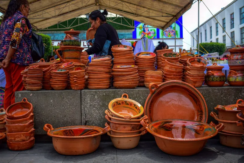 Mercados que enamoran: los rincones más vibrantes de América Latina donde comprar es toda una aventura